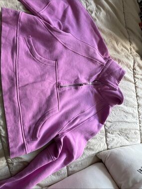 Lululemon Pink funnel neck cropped 1/2 zip scuba